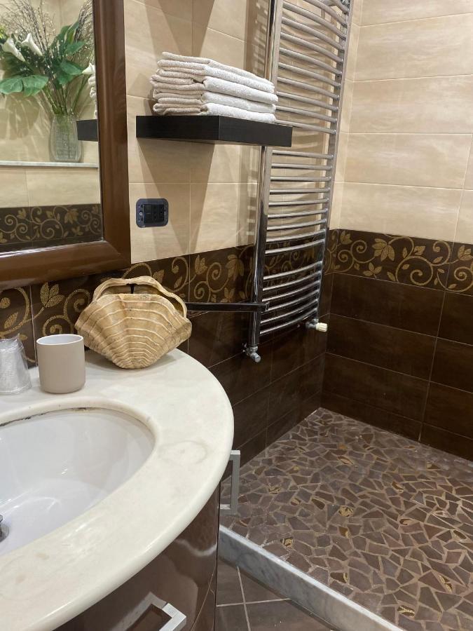 Marilyn Appartments Napoli Ngoại thất bức ảnh
