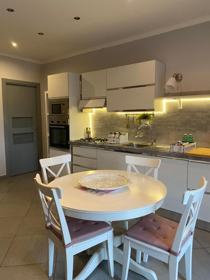 Marilyn Appartments Napoli Ngoại thất bức ảnh