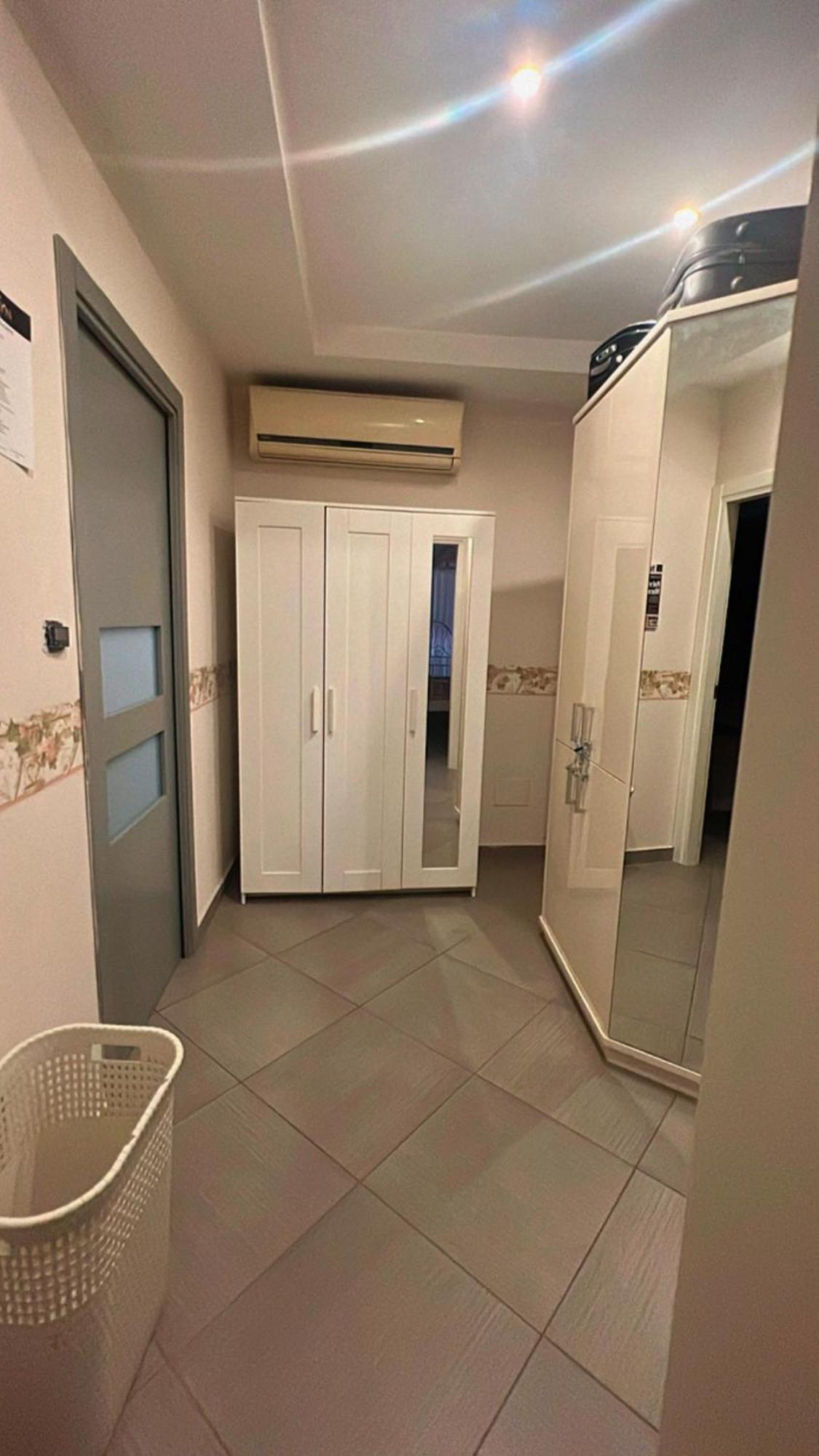 Marilyn Appartments Napoli Ngoại thất bức ảnh